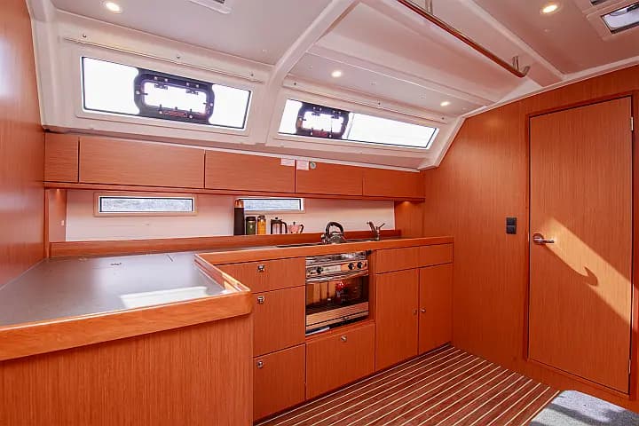 Bavaria 46 Cruiser in Fethiye / Ece Marina - Photo 4