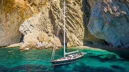 Sail boat in Lefkada / Vliho Yacht Club thumbnail 14