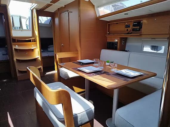 Dufour 430 in Sardinia / Porto Rotondo / Punta Nuraghe - Photo 3