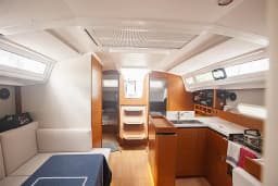 Sun Odyssey 410 in Orhaniye / Marti Marina thumbnail 6