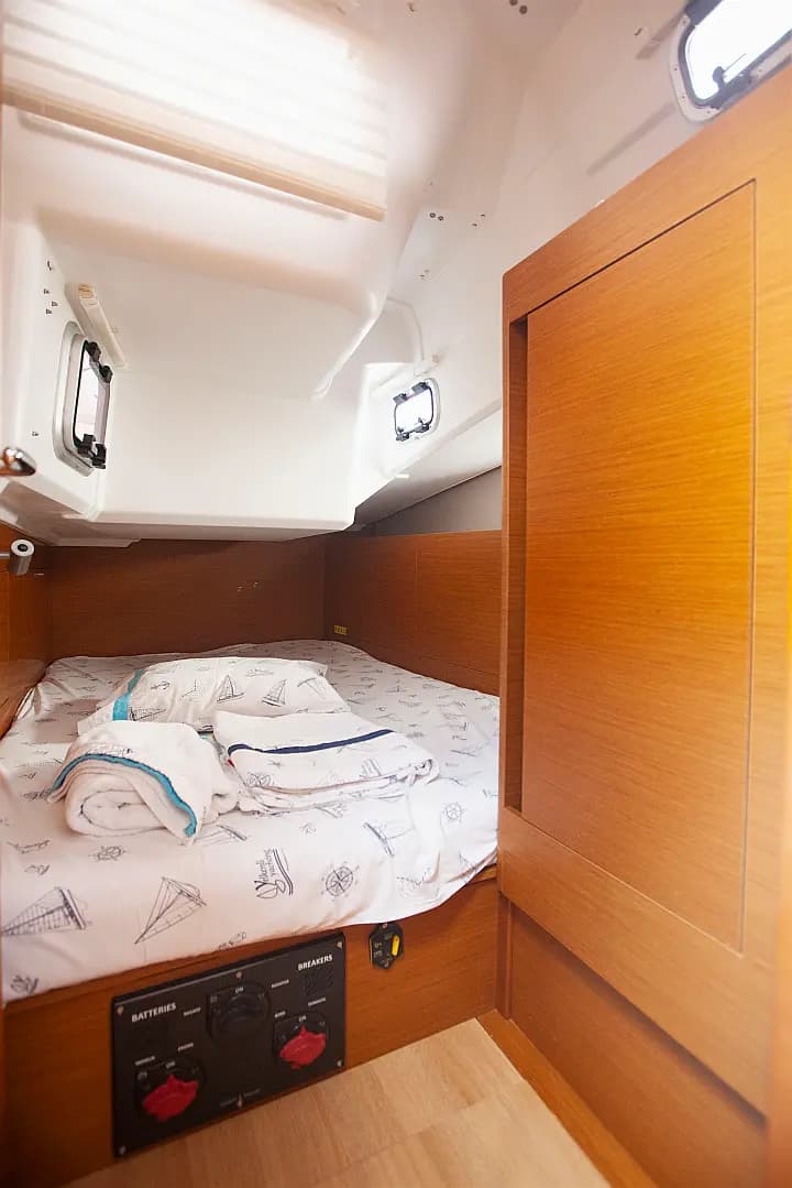 Sun Odyssey 410 in Orhaniye / Marti Marina - Photo 4