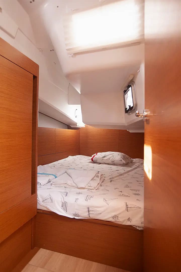 Sun Odyssey 410 in Orhaniye / Marti Marina - Photo 5