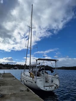Bavaria 39 Cruiser in Hjellestad Marina thumbnail 6