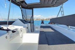 Lagoon 450 Fly in Athens / Alimos Marina thumbnail 9
