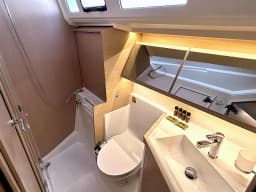 Oceanis 40.1 in Corfu / Gouvia / D-Marin Marina Gouvia thumbnail 15
