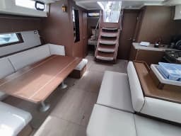 Oceanis 51.1 in Corfu / Gouvia / D-Marin Marina Gouvia thumbnail 3