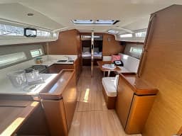 Sun Odyssey 440 in Bodrum Marina thumbnail 2