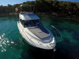 Antares 30 Fly in Split / Marina Zenta thumbnail 9