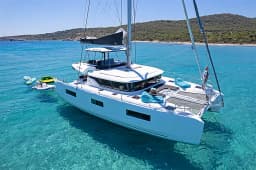 Lagoon 46 in Athens / Alimos Marina thumbnail 4