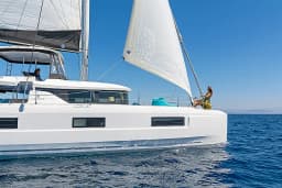 Lagoon 46 in Athens / Alimos Marina thumbnail 8
