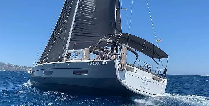 Dufour 530 in Sardinia / Porto Rotondo / Punta Nuraghe - Photo 4