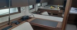 Oceanis 51.1 in Lefkada / Port of Lefkas thumbnail 9