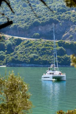 Bali 4.1 in Preveza Marina thumbnail 12