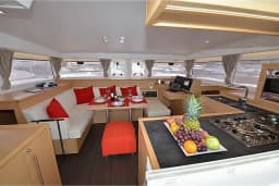 Lagoon 400 S2 in Athens / Alimos Marina thumbnail 2