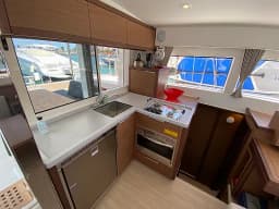 Lagoon 40 in Ibiza / Marina Port Ibiza thumbnail 23