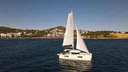 Lagoon 40 in Ibiza / Marina Port Ibiza thumbnail 5