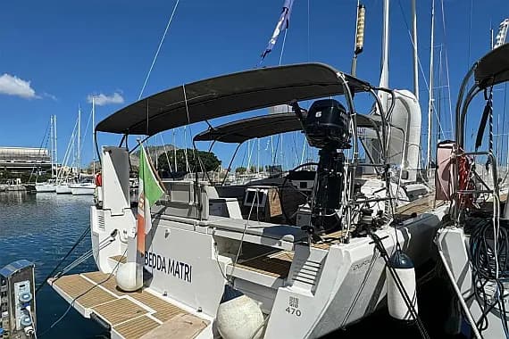 Dufour 470 in Sicily / Palermo / La Cala (Porto Palermo) - Photo 1
