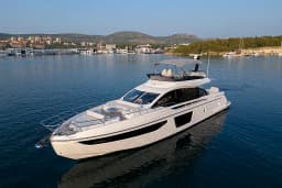 Azimut S7 in Šibenik / D-Marin Marina Mandalina thumbnail 10