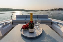 Azimut S7 in Šibenik / D-Marin Marina Mandalina thumbnail 103