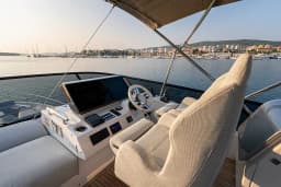 Azimut S7 in Šibenik / D-Marin Marina Mandalina thumbnail 108