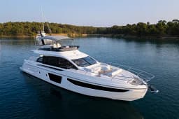 Azimut S7 in Šibenik / D-Marin Marina Mandalina thumbnail 3