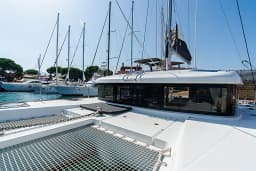 Lagoon 40 in Sicily / Furnari / Marina Portorosa thumbnail 11