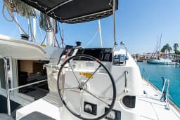 Lagoon 40 in Sicily / Furnari / Marina Portorosa thumbnail 8