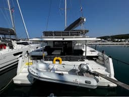 Elba 45 in Sukošan / D-Marin Dalmacija Marina thumbnail 8