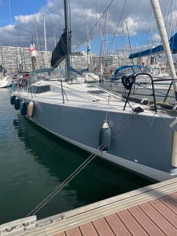 Pogo 36 in La Trinité-sur-Mer / Port de la Trinité-sur-Mer thumbnail 7