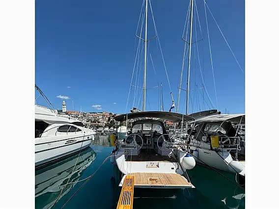 Elan Impression 40 in Novi Vinodolski / Marina Novi - Photo 1