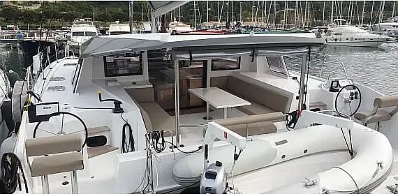 Nautitech 40 Open in Tropea / Porto di Tropea - Photo 1