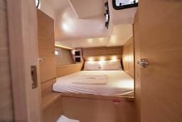 Dufour 520 Grand Large in Marmaris Yacht Marina thumbnail 14
