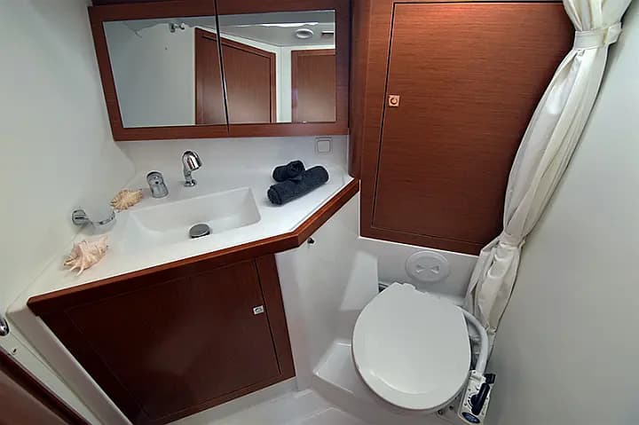 Oceanis 45 in Corfu / Gouvia / D-Marin Marina Gouvia - Photo 4
