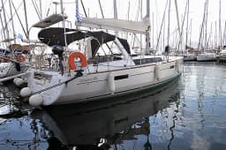 Oceanis 45 in Corfu / Gouvia / D-Marin Marina Gouvia thumbnail 7