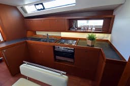 Oceanis 45 in Corfu / Gouvia / D-Marin Marina Gouvia thumbnail 9