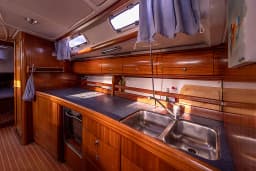 Bavaria 44 in Kavala thumbnail 9