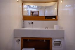 Dufour 470 in Kaštel Gomilica / Marina Kaštela thumbnail 17