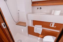 Dufour 470 in Kaštel Gomilica / Marina Kaštela thumbnail 40
