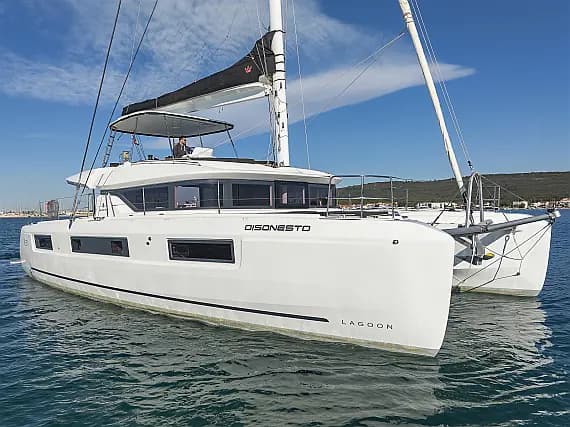 Lagoon 51 in Sukošan / D-Marin Dalmacija Marina - Photo 1