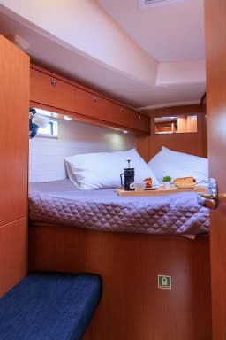 Bavaria Cruiser 46 in Athens / Alimos Marina thumbnail 16