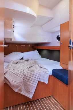 Bavaria Cruiser 46 in Athens / Alimos Marina thumbnail 20