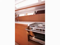 Sun Odyssey 479 in Lavrion Main Port thumbnail 11