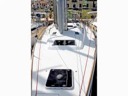 Sun Odyssey 479 in Lavrion Main Port thumbnail 8