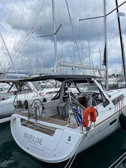 Oceanis 45 in Corfu / Gouvia / D-Marin Marina Gouvia thumbnail 4