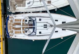 Oceanis 48 in Athens / Alimos Marina thumbnail 7