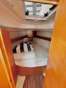 Bavaria Cruiser 34 in Sukošan / D-Marin Dalmacija Marina thumbnail 3