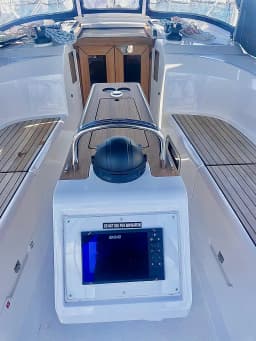 Bavaria Cruiser 34 in Sukošan / D-Marin Dalmacija Marina thumbnail 7