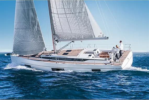 Bavaria C45 in Reggio Calabria - Photo 1