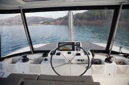 Lagoon 51 in Athens / Alimos Marina thumbnail 7