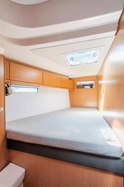 Bavaria 51 Cruiser in Rhodes / Mandraki Port thumbnail 13